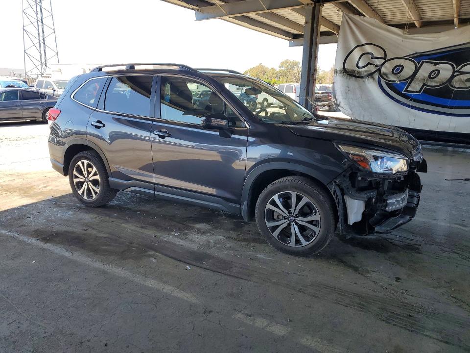 68981856 :رقم المزاد ، JF2SKAUC1KH483887 vin ، 2019 Subaru Forester مزاد بيع