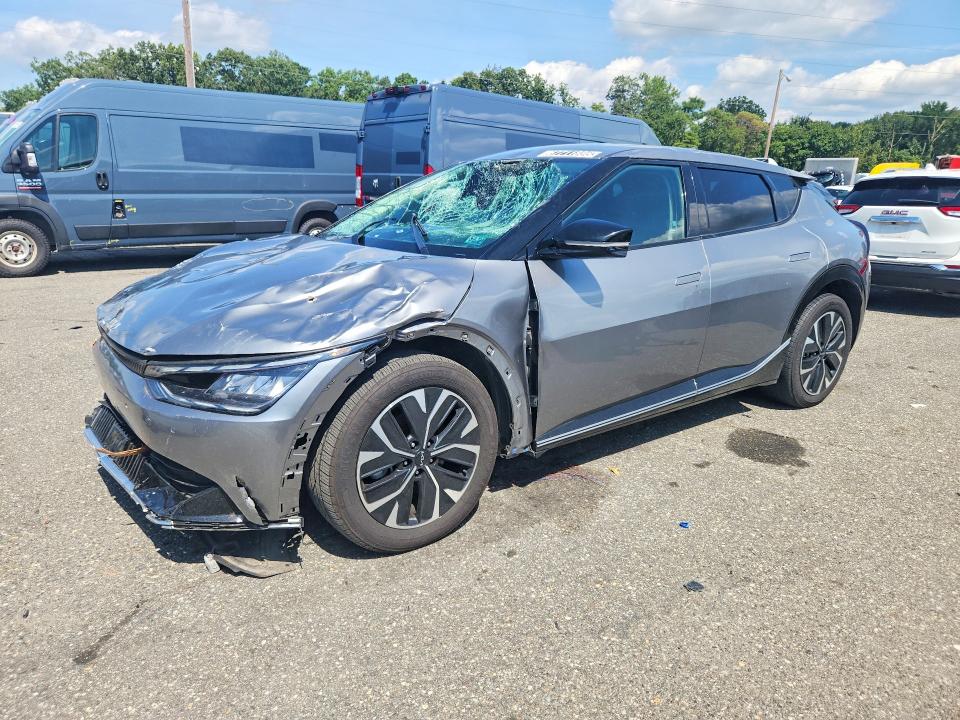 2024 Kia Ev6 მანქანა იყიდება აუქციონზე, vin: KNDC34LA2R5202239, აუქციონის ნომერი: 67711886
