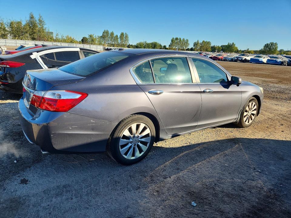 70287146 :رقم المزاد ، 1HGCR2F88DA800364 vin ، 2013 Honda Accord مزاد بيع