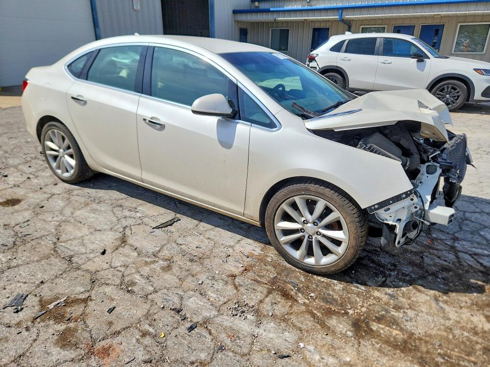 68817646 :رقم المزاد ، 1G4PS5SK6C4148263 vin ، 2012 Buick Verano مزاد بيع