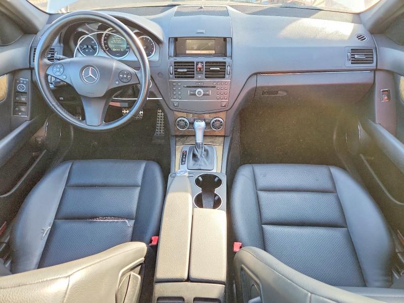 68341346 :رقم المزاد ، WDDGF81X29F353086 vin ، 2009 Mercedes-benz C مزاد بيع