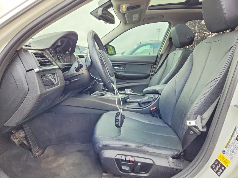 68858676 :رقم المزاد ، WBA3K5C51FK301429 vin ، 2015 Bmw 328 مزاد بيع