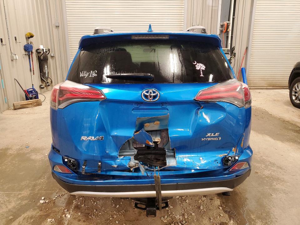 70450386 :رقم المزاد ، JTMRJREV9GD023745 vin ، 2016 Toyota Rav4 Hv مزاد بيع