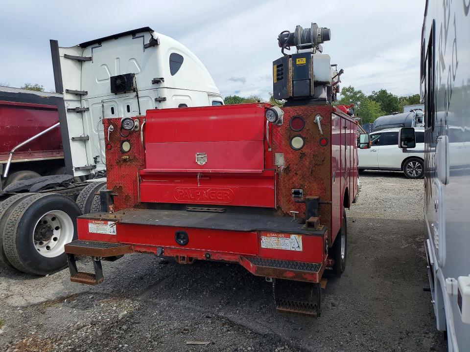 69921846 :رقم المزاد ، 1FD0X5HT7FED10726 vin ، 2015 Ford F550 مزاد بيع