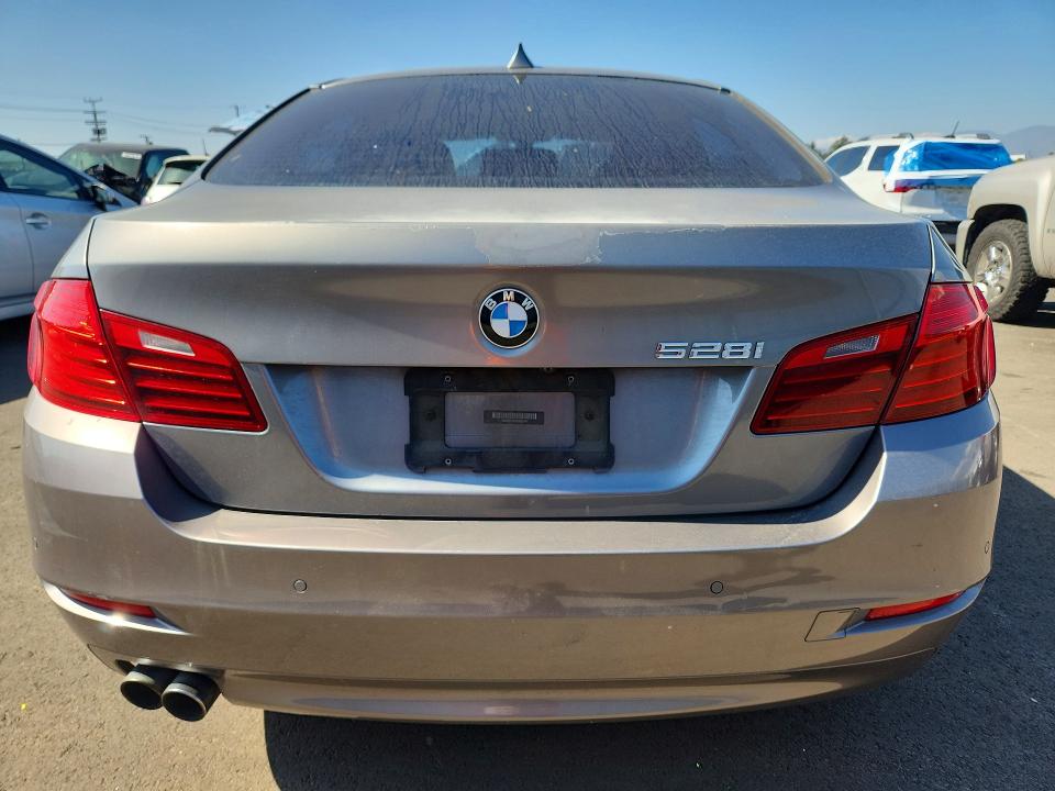 70527486 :رقم المزاد ، WBA5A5C56ED502547 vin ، 2014 Bmw 528 مزاد بيع