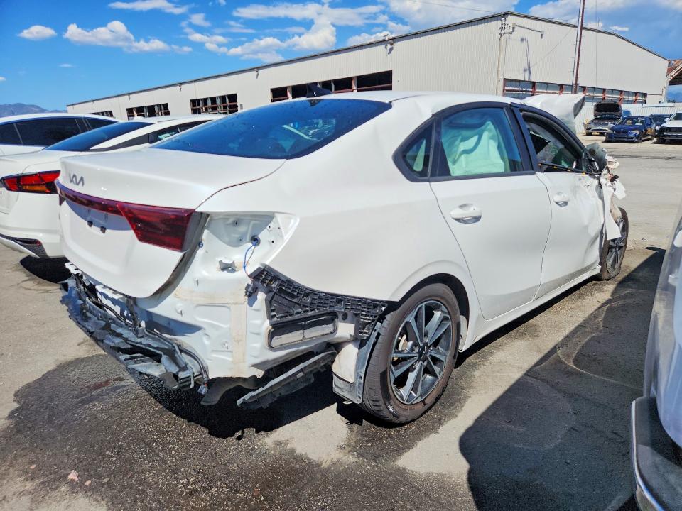 68008136 :رقم المزاد ، 3KPF24AD3RE836256 vin ، 2024 Kia Forte مزاد بيع