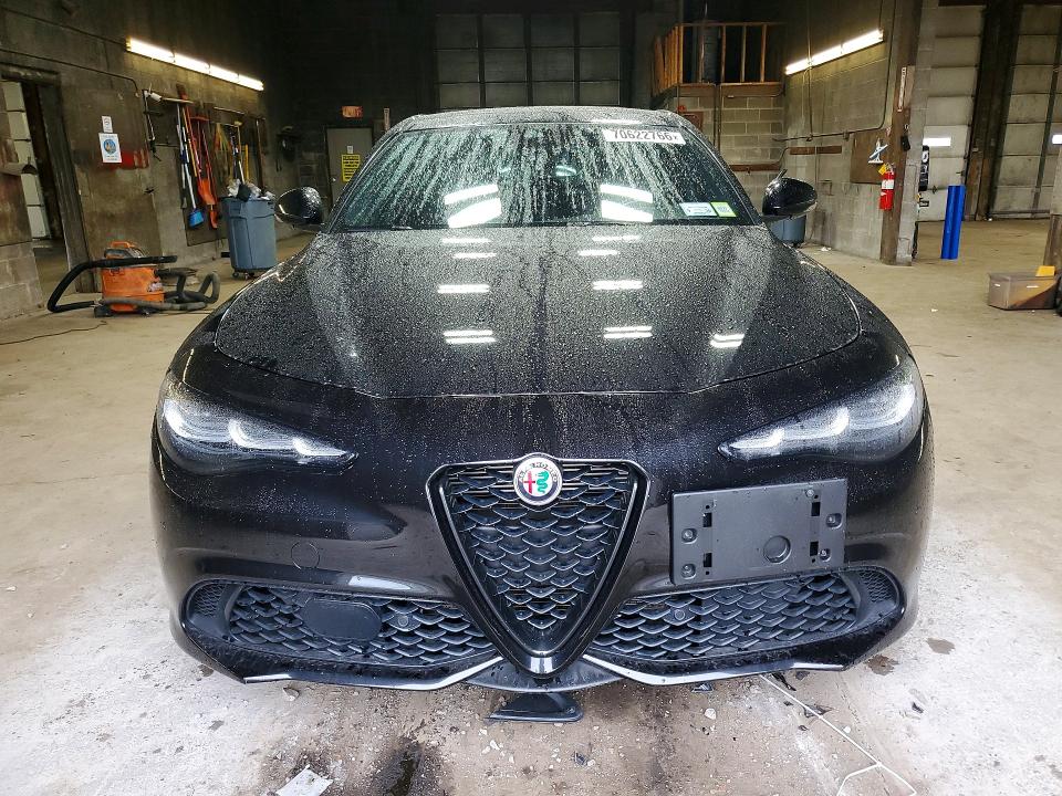 Продажа на аукционе авто 2024 Alfa Romeo Giulia, vin: ZARFANBNXR7679556, номер лота: 70622766