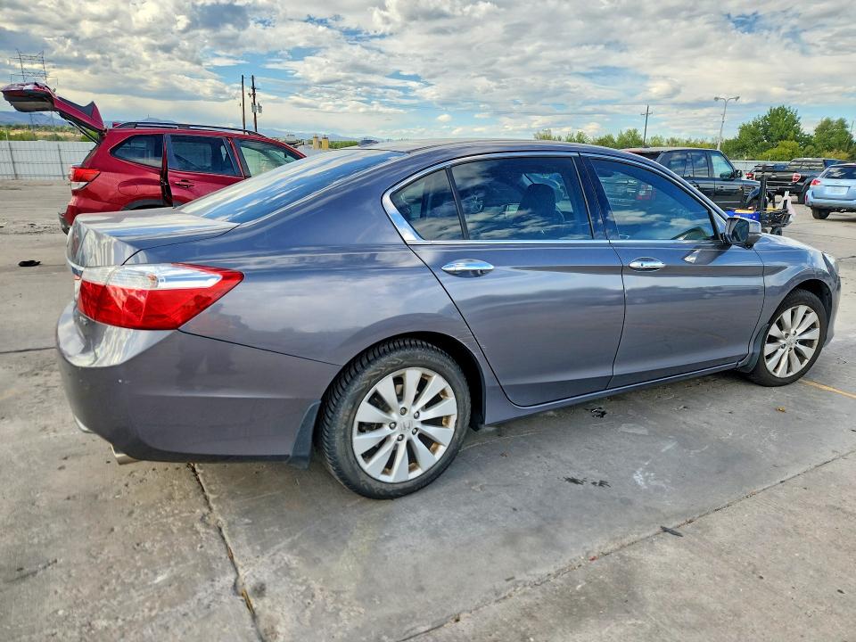 68348906 :رقم المزاد ، 1HGCR3F84DA042965 vin ، 2013 Honda Accord مزاد بيع