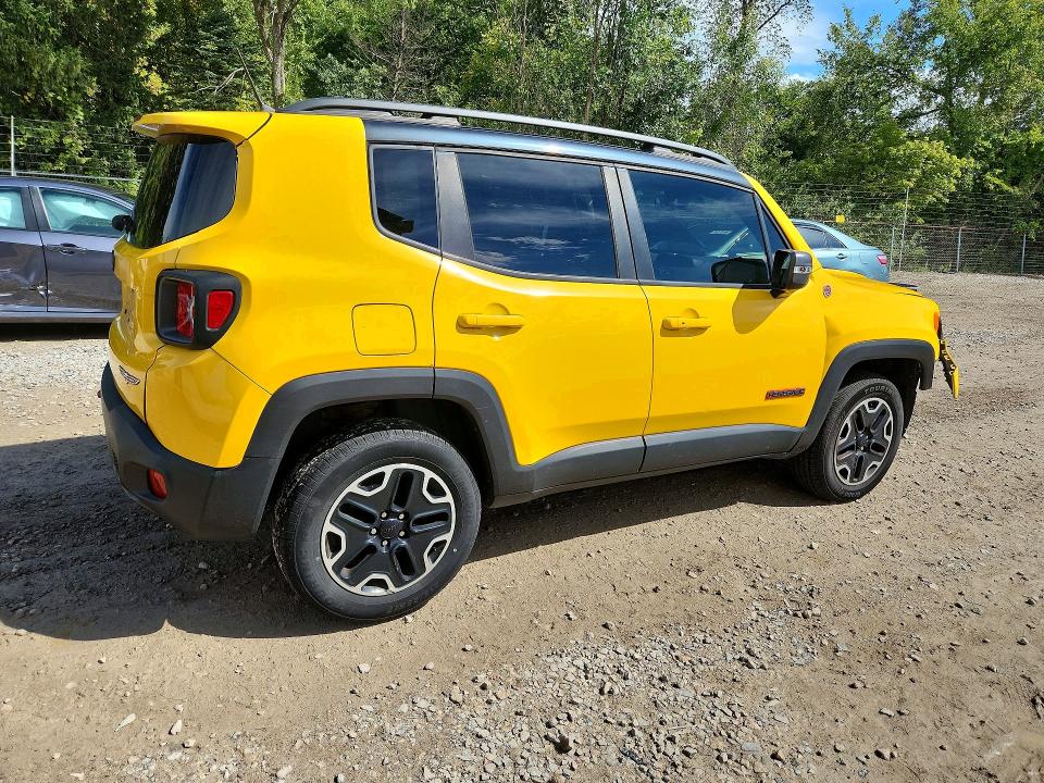 2017 Jeep Renegade მანქანა იყიდება აუქციონზე, vin: ZACCJBCB9HPF60480, აუქციონის ნომერი: 68854056