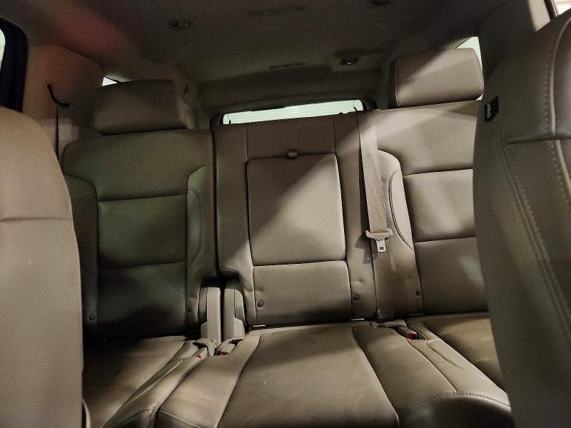 Продажа на аукционе авто 2015 Chevrolet Suburban, vin: 1GNSKJKC1FR175661, номер лота: 70310606