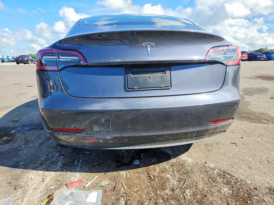 68741676 :رقم المزاد ، 5YJ3E1EA2PF420098 vin ، 2023 Tesla Model 3 مزاد بيع