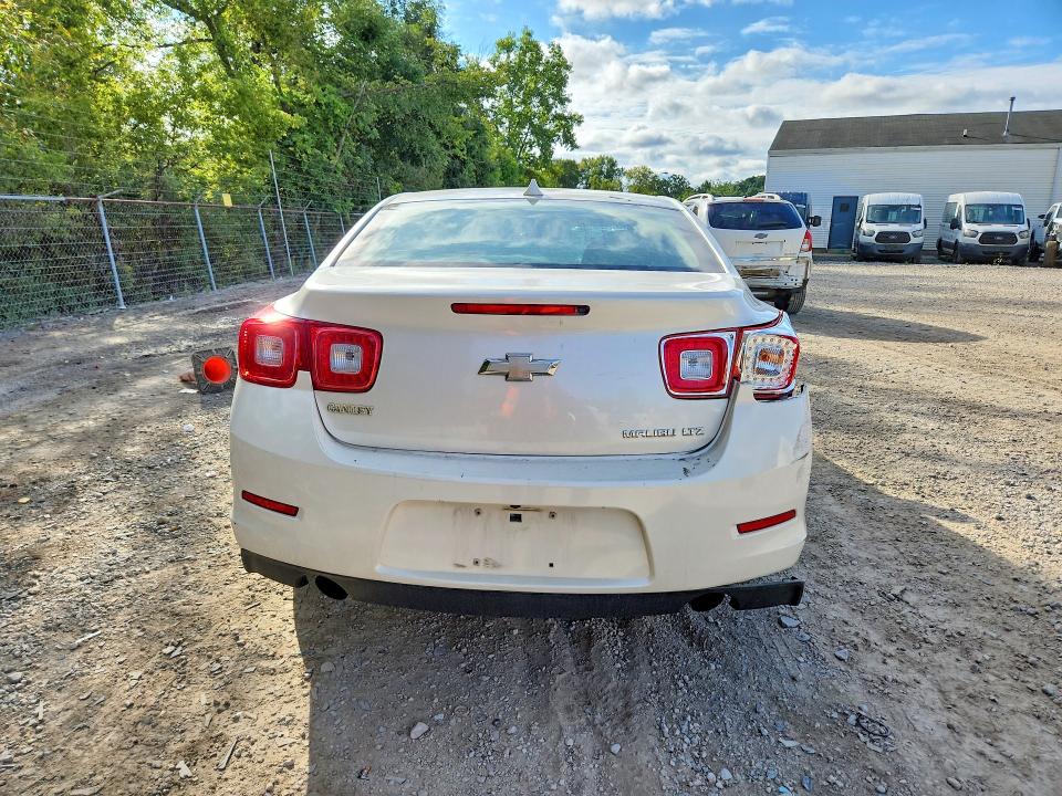 69430556 :رقم المزاد ، 1G11H5SA0DU109937 vin ، 2013 Chevrolet Malibu مزاد بيع