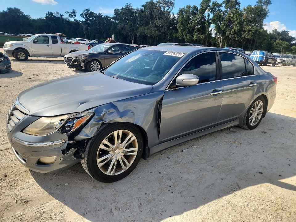 2014 Hyundai Genesis მანქანა იყიდება აუქციონზე, vin: KMHGC4DD9EU262413, აუქციონის ნომერი: 69906886