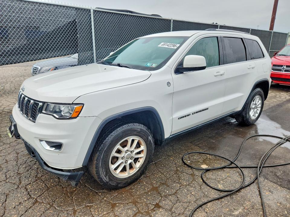 69142296 :رقم المزاد ، 1C4RJFAG7JC303716 vin ، 2018 Jeep Grand Cherokee مزاد بيع