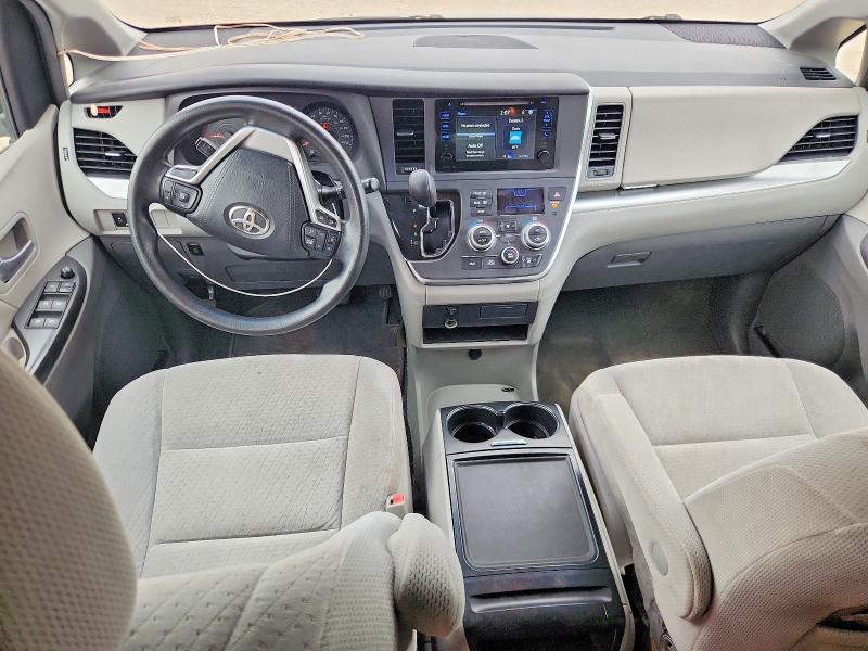 Продажа на аукционе авто 2015 Toyota Sienna, vin: 5TDKK3DC7FS609570, номер лота: 68630206