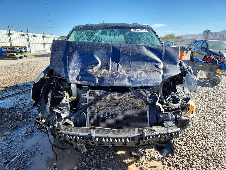 2016 Chrysler Town & Country მანქანა იყიდება აუქციონზე, vin: 2C4RC1BG6GR301418, აუქციონის ნომერი: 68124886