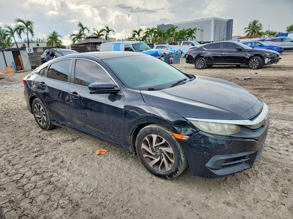 Aukcja sprzedaży 2016 Honda Civic, vin: 19XFC2F71GE085207, numer aukcji: 69816156