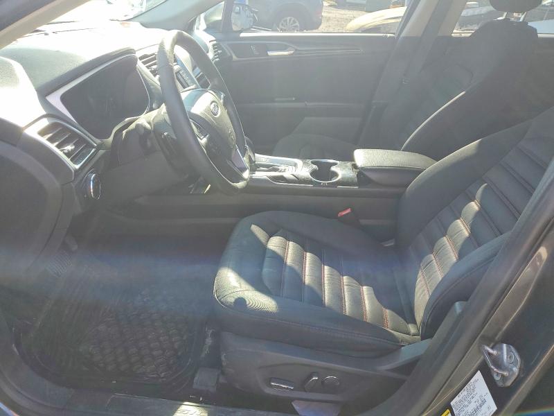 68392816 :رقم المزاد ، 3FA6P0H98GR252541 vin ، 2016 Ford Fusion مزاد بيع