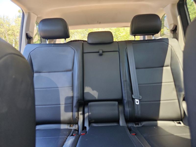 67516656 :رقم المزاد ، 3VV2B7AX6JM185176 vin ، 2018 Volkswagen Tiguan مزاد بيع