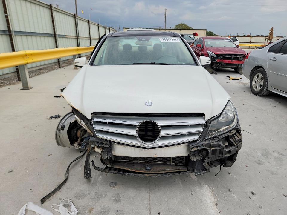Продаж на аукціоні авто 2014 Mercedes-benz C, vin: WDDGF8AB3EA957838, номер лоту: 70947996