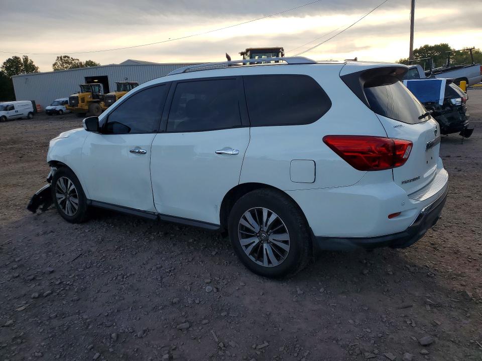 Продажа на аукционе авто 2017 Nissan Pathfinder, vin: 5N1DR2MMXHC903651, номер лота: 70151076