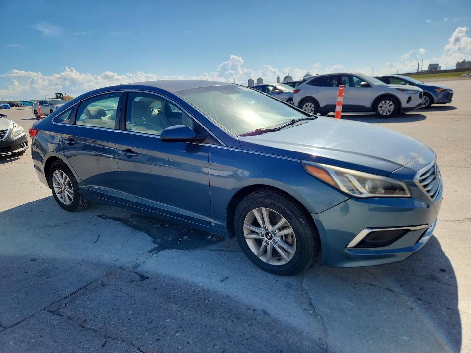2017 Hyundai Sonata მანქანა იყიდება აუქციონზე, vin: 5NPE24AF1HH488030, აუქციონის ნომერი: 71063156