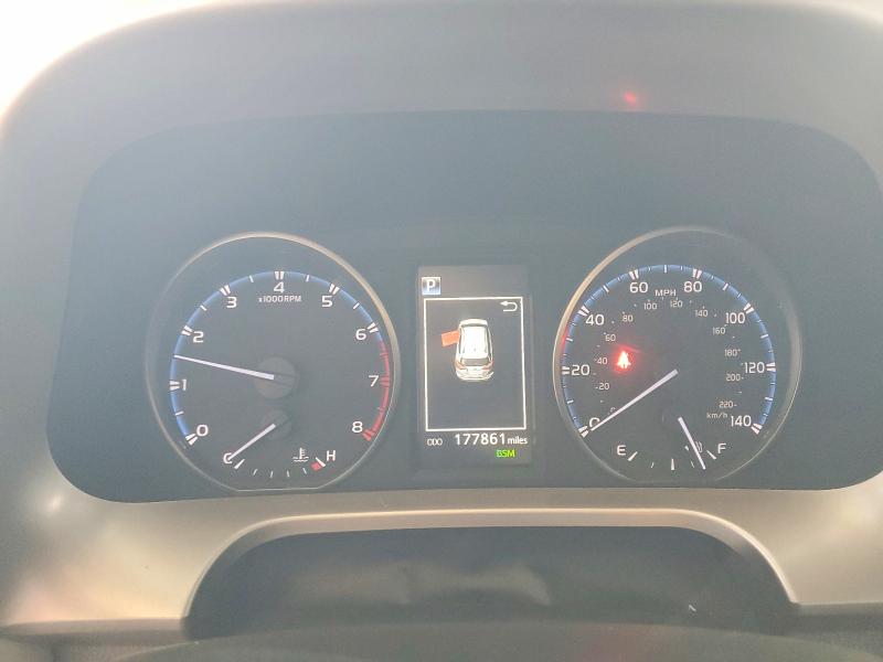 Aukcja sprzedaży 2018 Toyota Rav4, vin: JTMWFREV6JJ211118, numer aukcji: 66994436
