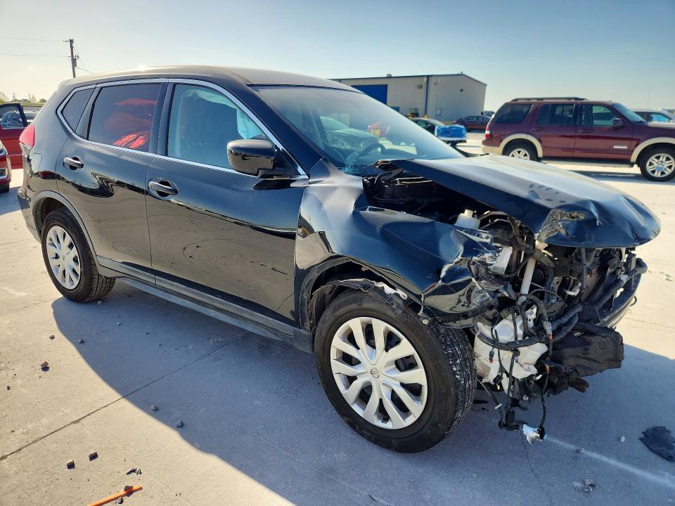 Продаж на аукціоні авто 2017 Nissan Rogue, vin: KNMAT2MT9HP608212, номер лоту: 68812266