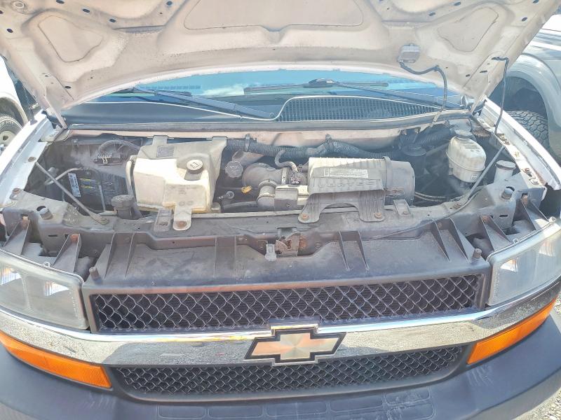 67872376 :رقم المزاد ، 1GAHG35K681104386 vin ، 2008 Chevrolet Express G3500 مزاد بيع