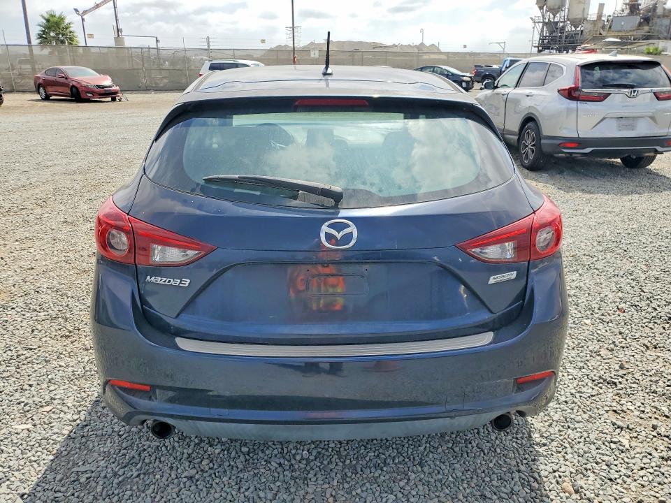69087576 :رقم المزاد ، 3MZBN1K76HM110356 vin ، 2017 Mazda 3 مزاد بيع
