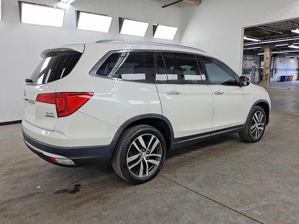 Aukcja sprzedaży 2017 Honda Pilot, vin: 5FNYF6H00HB105336, numer aukcji: 69632216