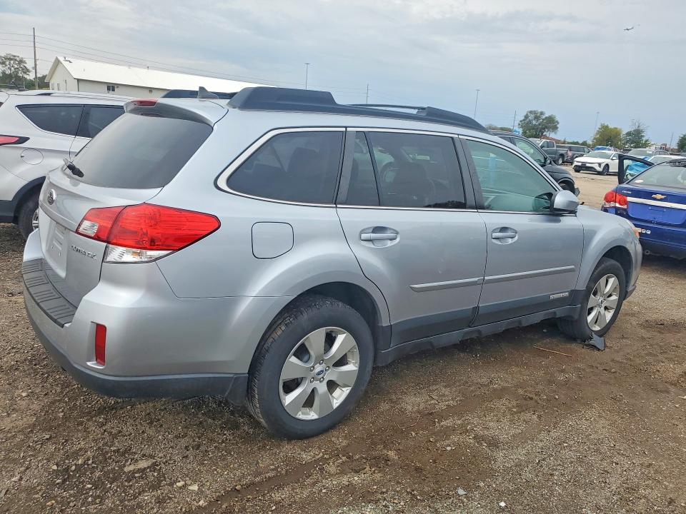 2012 Subaru Outback მანქანა იყიდება აუქციონზე, vin: 4S4BRCJC8C3284243, აუქციონის ნომერი: 71098446