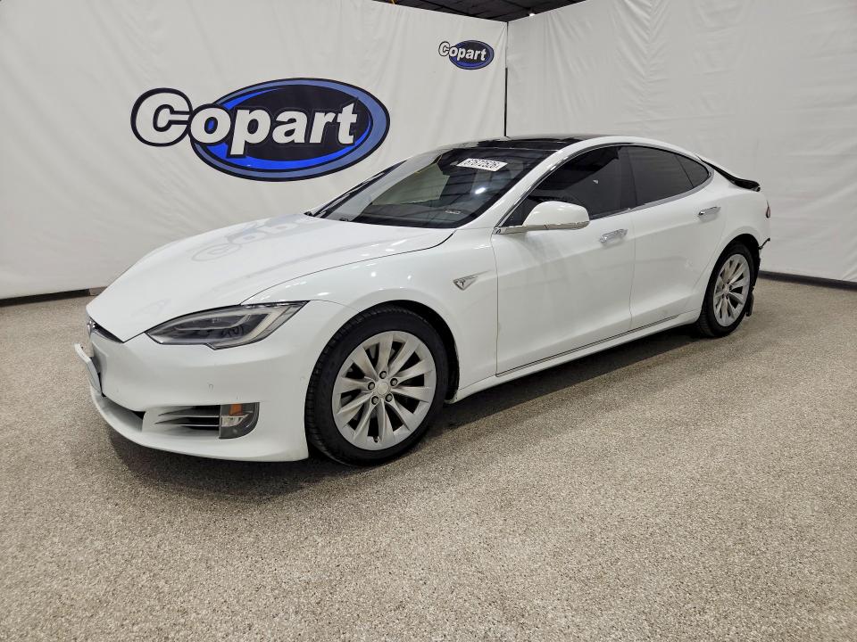 Aukcja sprzedaży 2016 Tesla Model S, vin: 5YJSA1E21GF139782, numer aukcji: 67672526