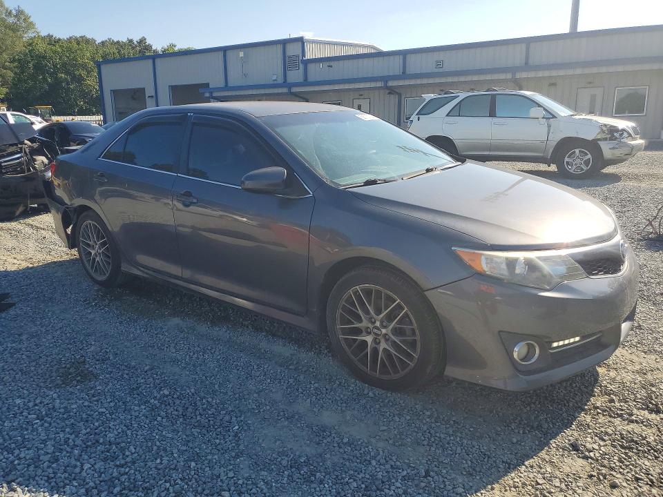 Aukcja sprzedaży 2014 Toyota Camry, vin: 4T1BF1FK1EU321577, numer aukcji: 68737286