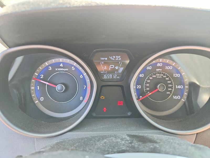 Продаж на аукціоні авто 2015 Hyundai Elantra, vin: KMHDH4AEXFU421684, номер лоту: 70442176