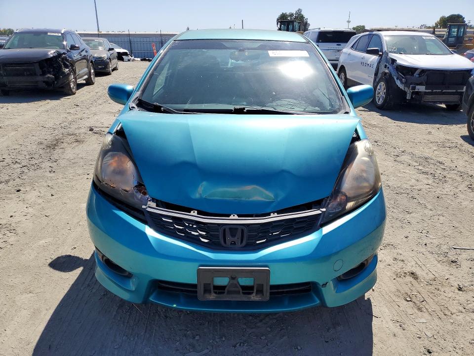 2013 Honda Fit მანქანა იყიდება აუქციონზე, vin: JHMGE8H50DC050575, აუქციონის ნომერი: 69034006