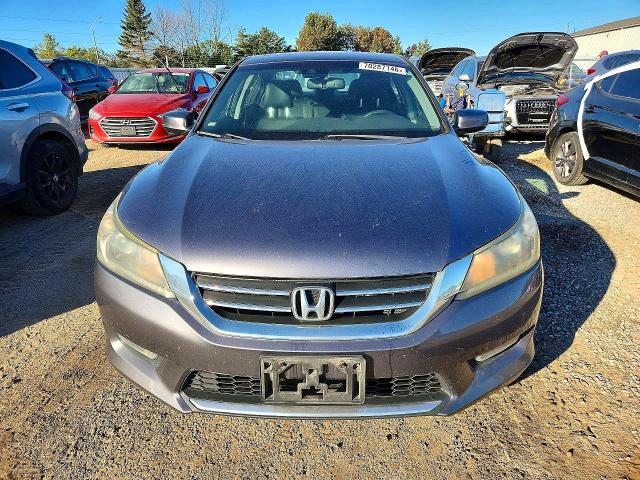 70287146 :رقم المزاد ، 1HGCR2F88DA800364 vin ، 2013 Honda Accord مزاد بيع