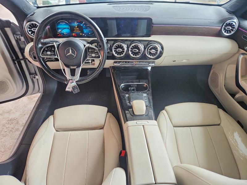 Продажа на аукционе авто 2021 Mercedes-benz Cla, vin: W1K5J4HB3MN188964, номер лота: 71161946