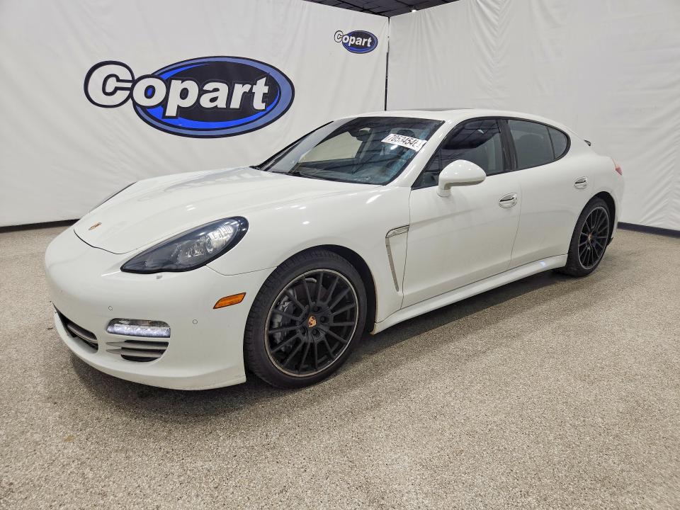 70534546 :رقم المزاد ، WP0AA2A75DL015641 vin ، 2013 Porsche Panamera مزاد بيع