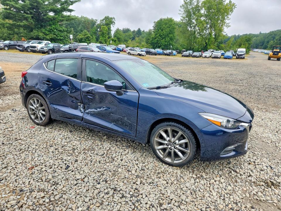 Продажа на аукционе авто 2018 Mazda 3, vin: 3MZBN1L36JM203685, номер лота: 67491316