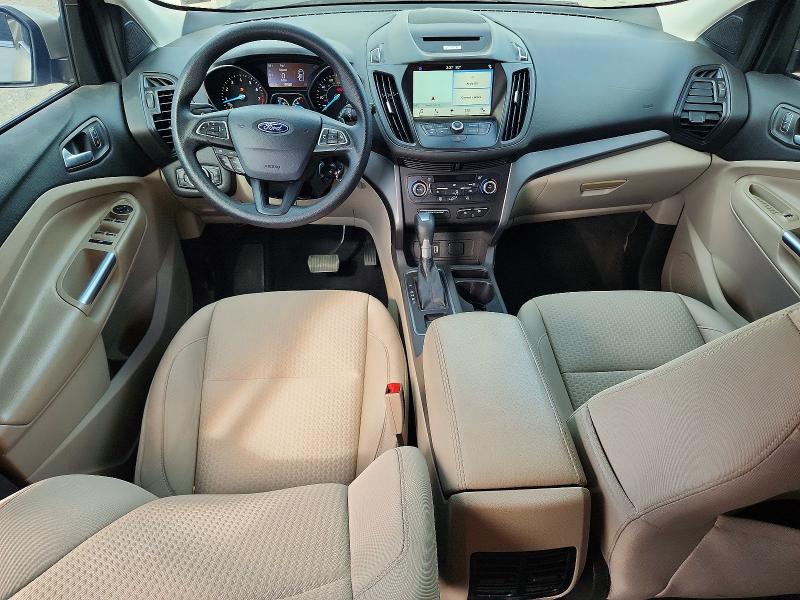 Продажа на аукционе авто 2017 Ford Escape, vin: 1FMCU0GD7HUE83464, номер лота: 68433996