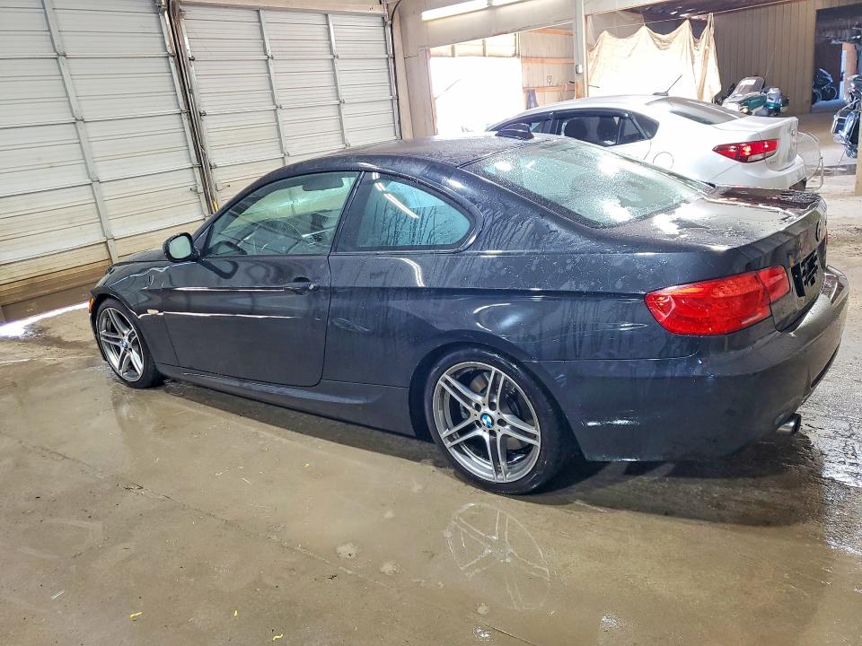 2011 Bmw 335 მანქანა იყიდება აუქციონზე, vin: WBAKG7C50BE264097, აუქციონის ნომერი: 68578746