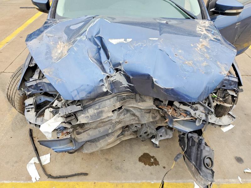 69774076 :رقم المزاد ، 1FADP3H29JL276882 vin ، 2018 Ford Focus مزاد بيع