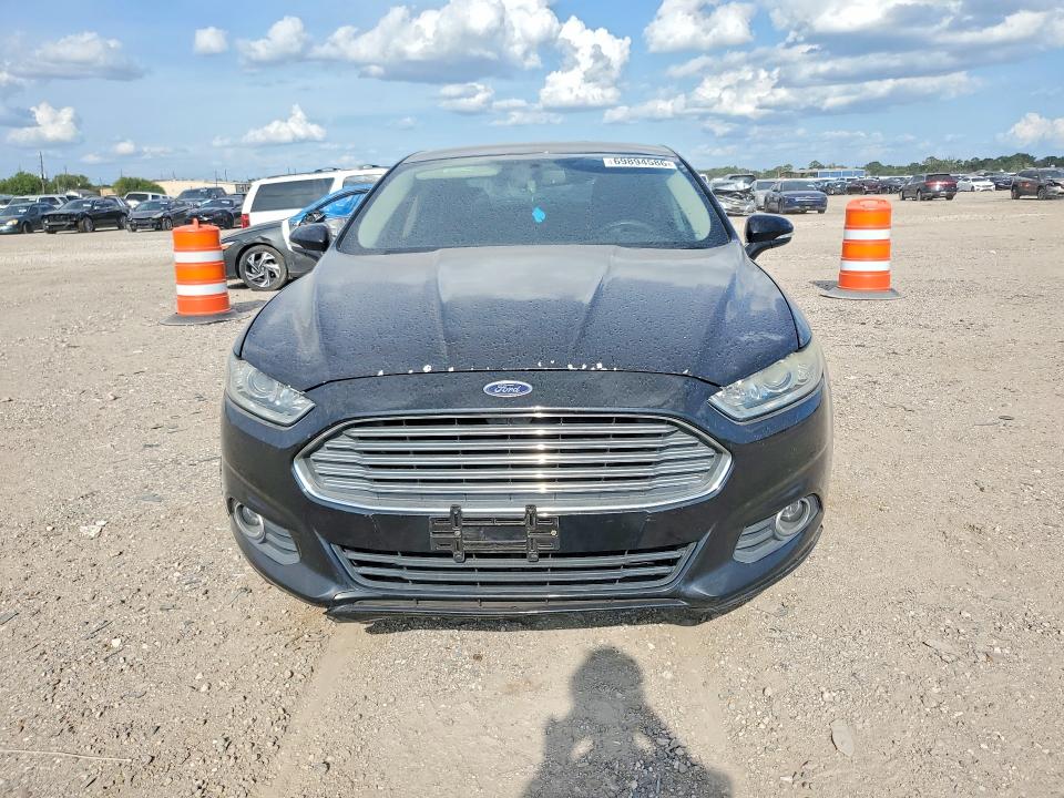 69894586 :رقم المزاد ، 1FA6P0HD8E5370870 vin ، 2014 Ford Fusion مزاد بيع