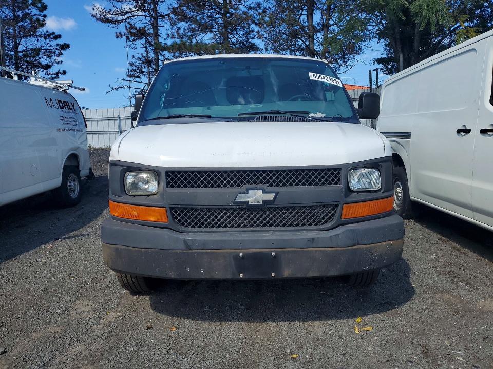 2014 Chevrolet Express G1500 მანქანა იყიდება აუქციონზე, vin: 1GCSGAFX4E1109268, აუქციონის ნომერი: 69643466