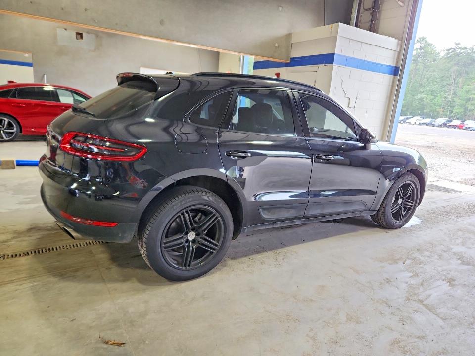 Aukcja sprzedaży 2015 Porsche Macan, vin: WP1AB2A59FLB73803, numer aukcji: 70102996