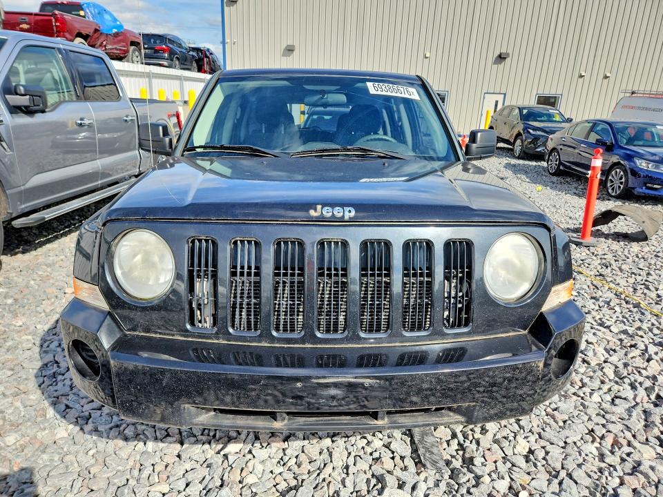 2010 Jeep Patriot მანქანა იყიდება აუქციონზე, vin: 1J4NF2GB6AD657879, აუქციონის ნომერი: 69386676