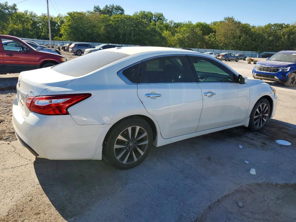 Продажа на аукционе авто 2016 Nissan Altima, vin: 1N4AL3APXGC172687, номер лота: 67394996