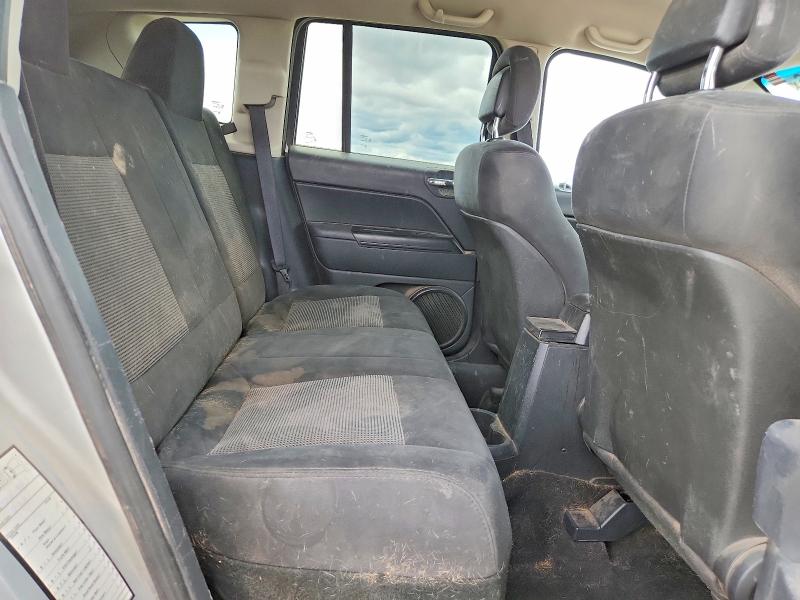 71218256 :رقم المزاد ، 1C4NJDBB7CD553038 vin ، 2012 Jeep Compass مزاد بيع