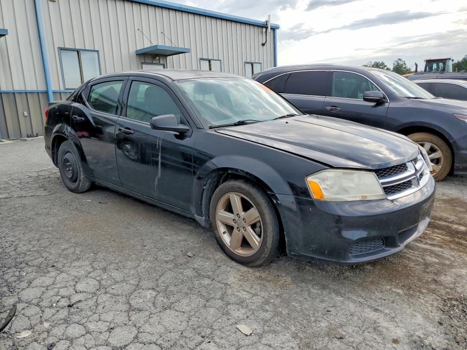 67552836 :رقم المزاد ، 1C3CDZAB0DN552035 vin ، 2013 Dodge Avenger مزاد بيع